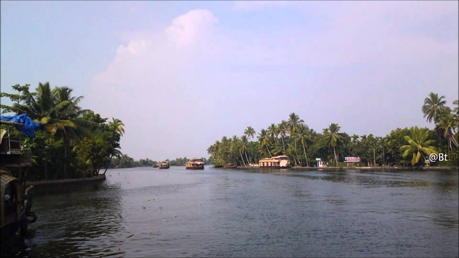 Pathiramanal  island Pathiramanal Alappuzha