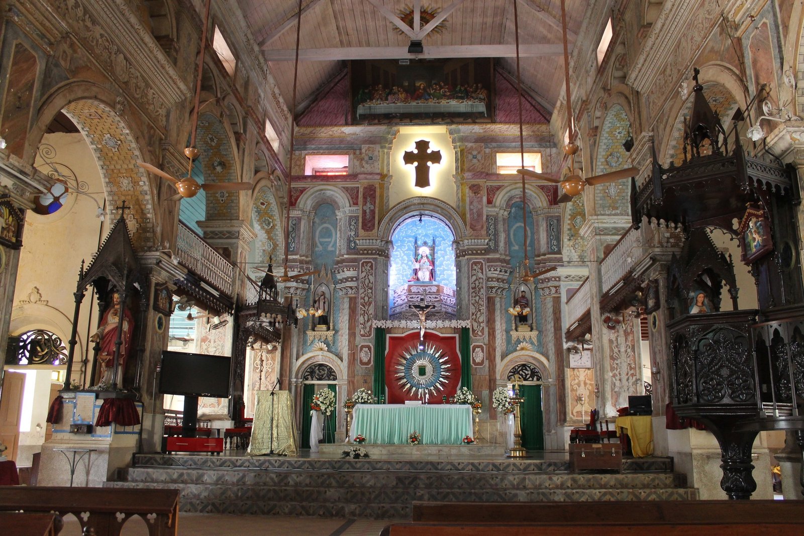 Santa Cruz Cathedral Basilica Fort Kochi Ernakulam